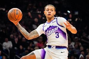 爵士乔治：教练没必要一直强调活力拼劲竞争力 这我们自己能掌控