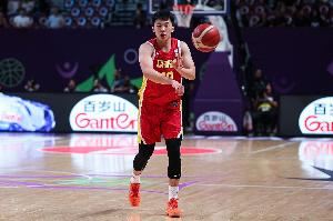 媒体人:95-02的球员平均水平很差 再不培养年轻人国家队会断层